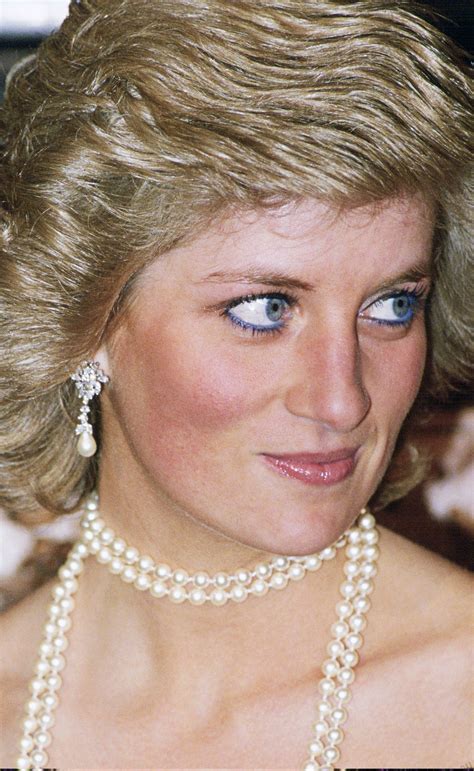what lipstick did princess diana wear